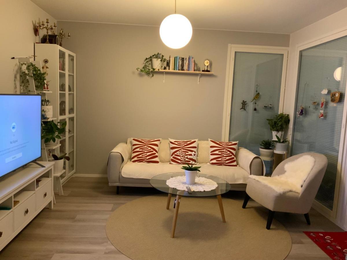 Private Room In The Shared Detached House. Vanda Eksteriør bilde